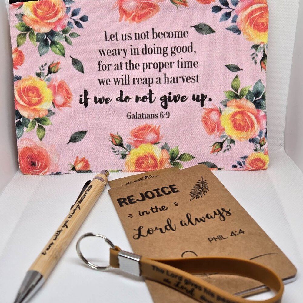 NEW INSPIRATIONAL FAITH CANVAS POUCH, NOTEPAD, PEN, BOOKMARK & KEYCHAIN GIFT SET